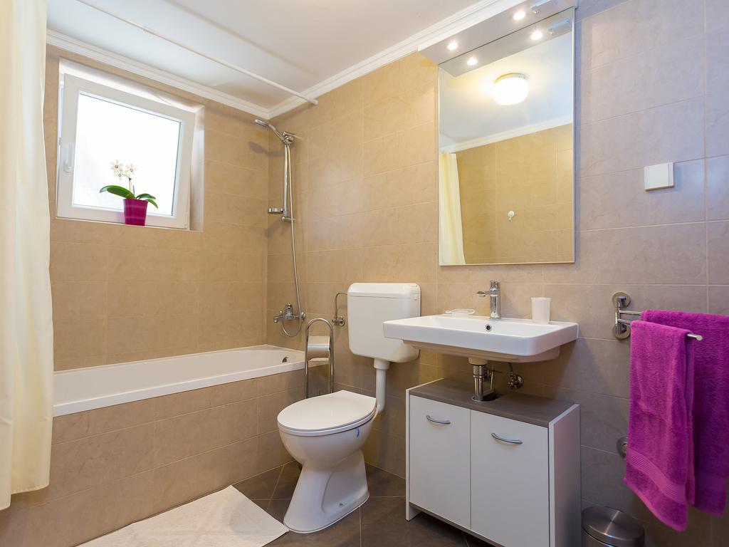 Apartment Luce Poreč Buitenkant foto